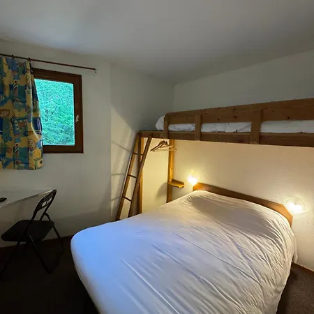 Symp'hotel Hotel *