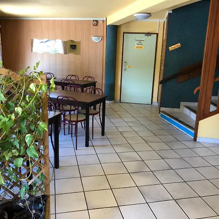 Symp'hotel Nivolas-Vermelle