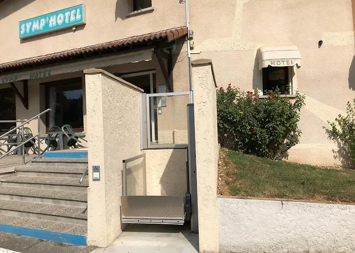 Symp'hotel *